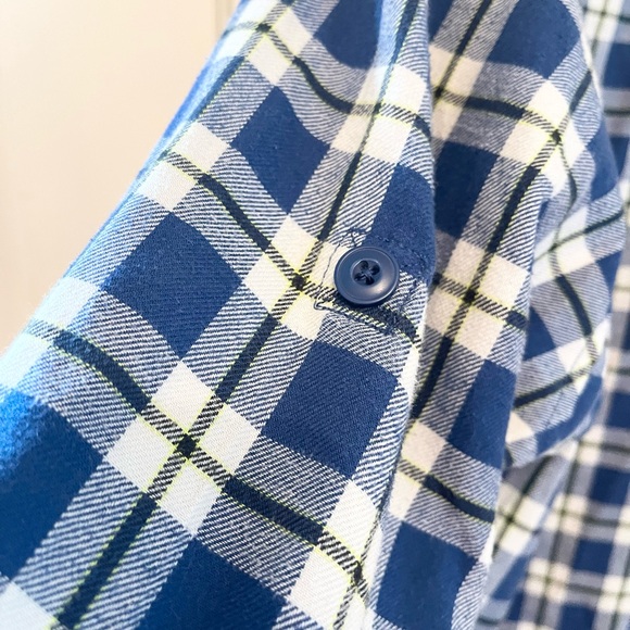 Duluth Trading Company Men’s Long Sleeve Flannel Button Down Shirt Size XL - Picture 5 of 5